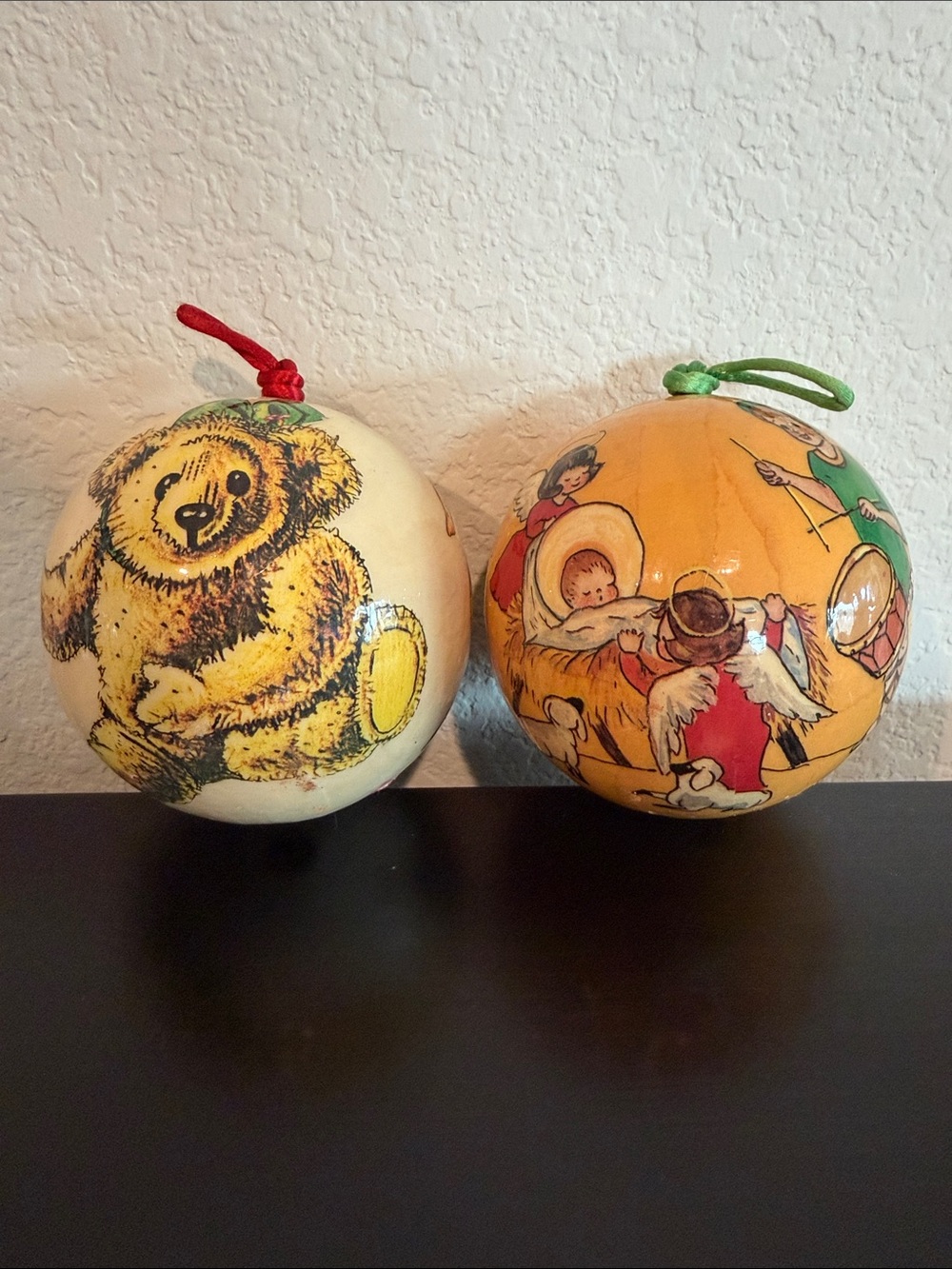 Vintage Paper Mache 1979 Memory Ball Illustrated Holiday Ornaments